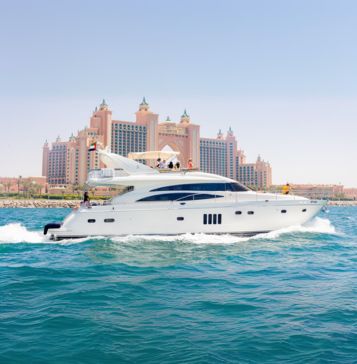 Luxury Yatch Tour